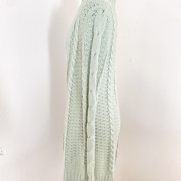The LIMITED Oversized Pullover Sweater//Mint Green//Long Sleeve//Knit Cardigan - Picture 2 of 4